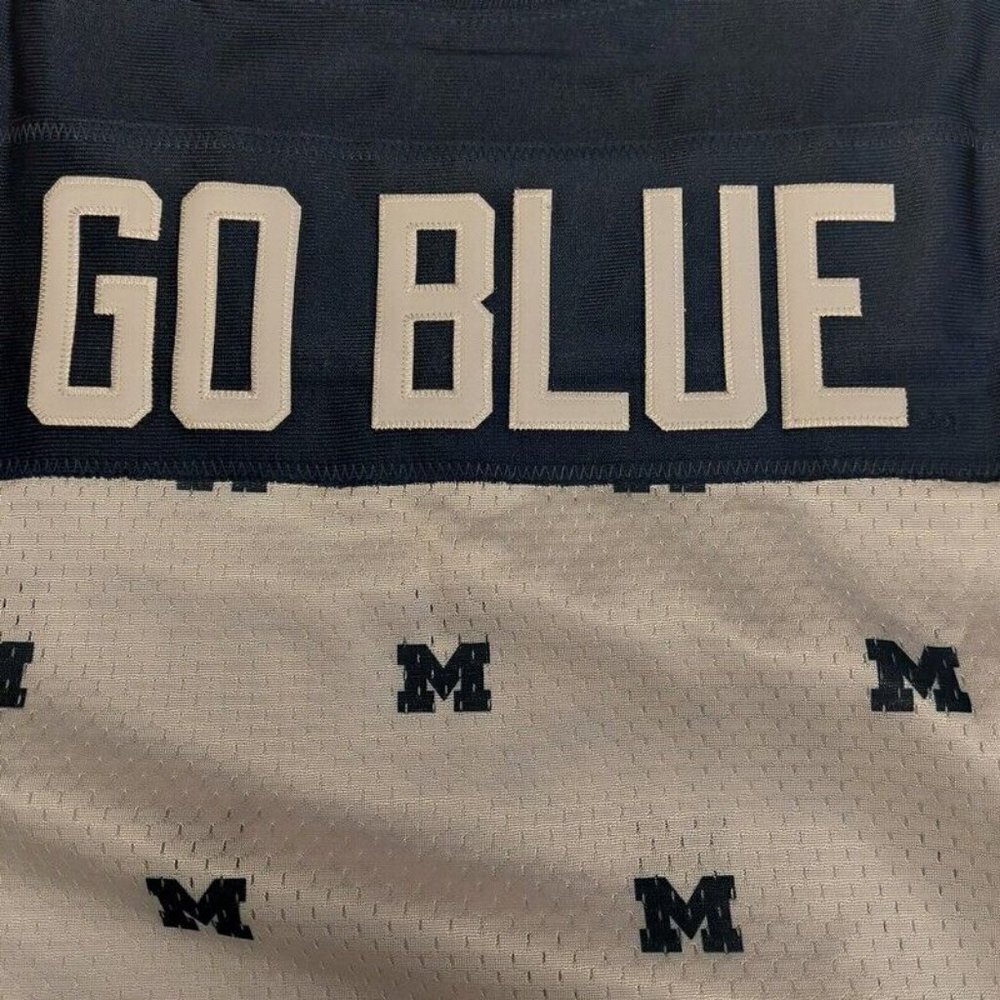 Jordan Michigan Wolverines Football Jersey Womens Size M Cropped Shirt Top White - Picture 9 of 10